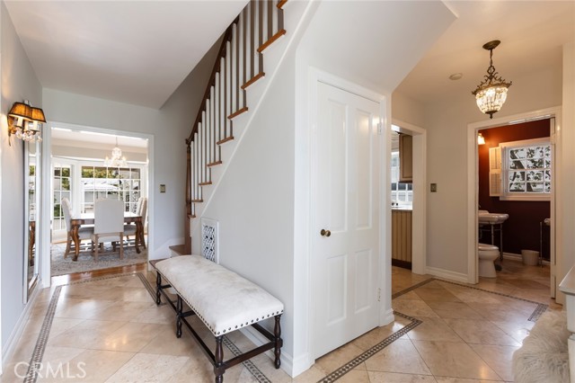 Detail Gallery Image 7 of 70 For 4225 Myrtle Ave, Long Beach,  CA 90807 - 5 Beds | 3/1 Baths
