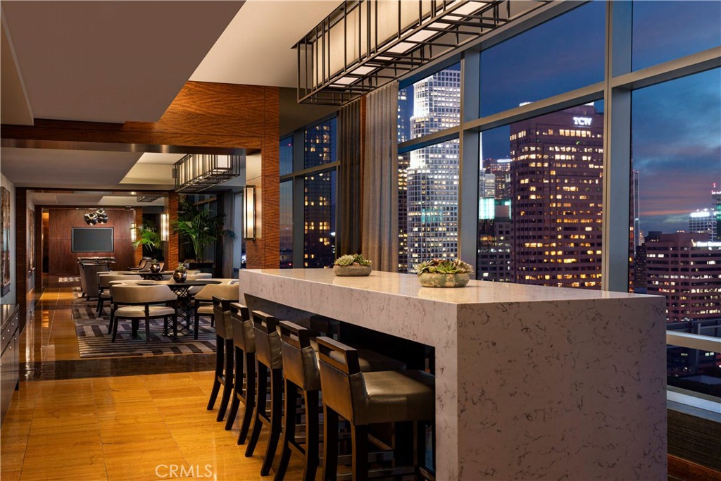 https://media.crmls.org/medias/4c85d325-d759-463c-a0c7-37443863cdd0.jpg?preset=X-Large