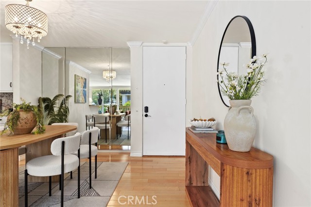 6542 Ocean Crest Drive, Rancho Palos Verdes CA: https://media.crmls.org/medias/4c8631f0-d4ec-411f-8bab-868253bab431.jpg