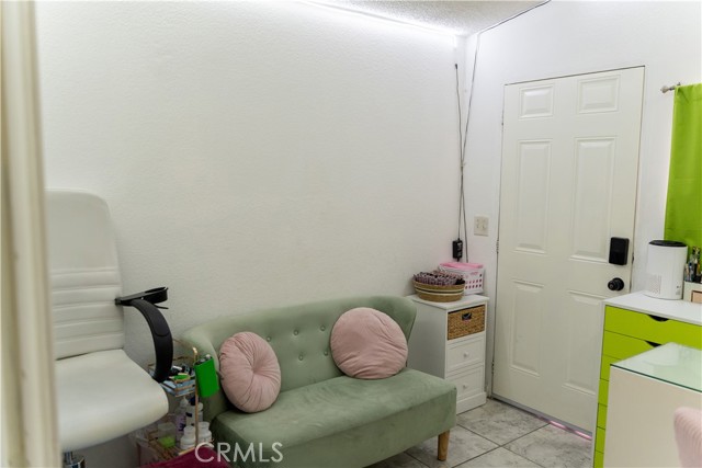 Detail Gallery Image 12 of 34 For 1410 E 6th St #30,  Corona,  CA 92879 - 3 Beds | 2 Baths