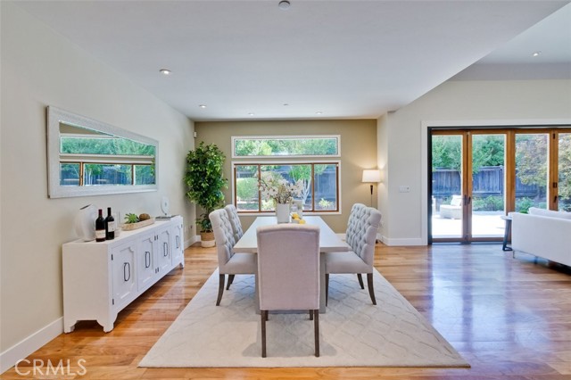 Detail Gallery Image 10 of 65 For 1523 Hamilton Ave, Palo Alto,  CA 94303 - 4 Beds | 3/1 Baths