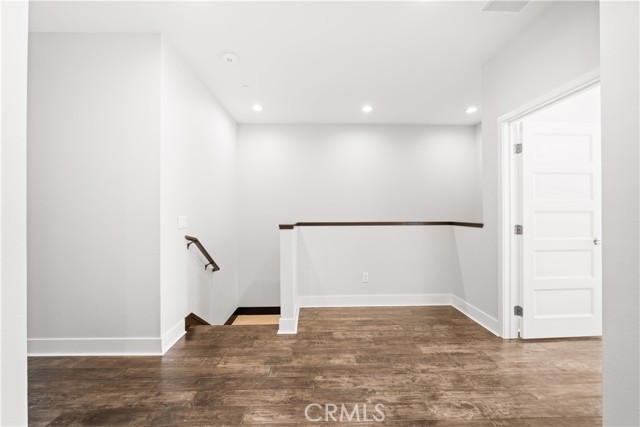 9 Compass Court, Aliso Viejo CA: https://media.crmls.org/medias/4c86d8cf-0412-4aca-b6cb-a370063f949c.jpg