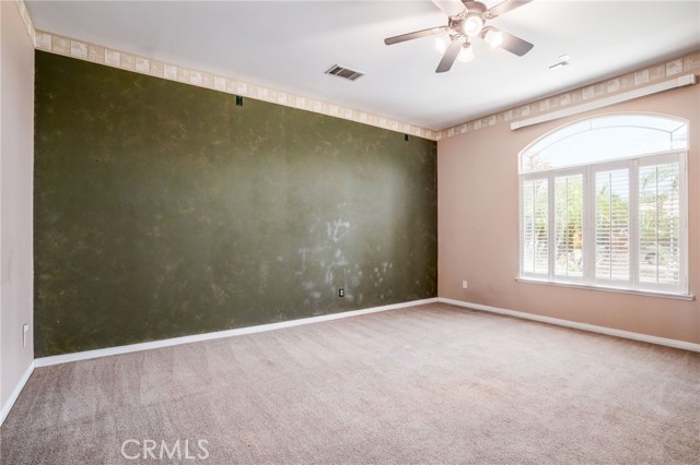 3400 Medallion Rose Avenue, Bakersfield CA: https://media.crmls.org/medias/4c882e09-5ecc-47da-8092-1a3359aaae85.jpg