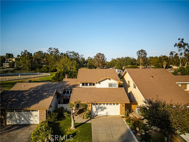 Detail Gallery Image 9 of 74 For 7419 E Calico Trl, Orange,  CA 92869 - 4 Beds | 3 Baths