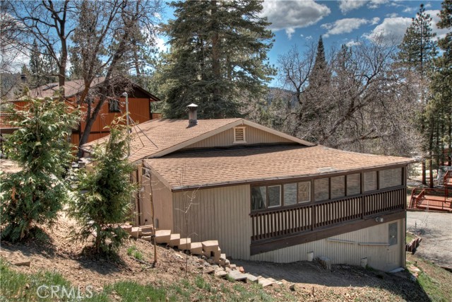 Detail Gallery Image 1 of 32 For 43114 Encino, Big Bear Lake,  CA 92315 - 2 Beds | 2 Baths