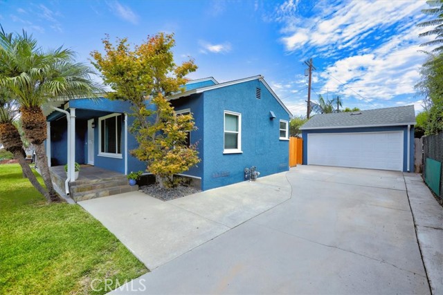 Detail Gallery Image 5 of 67 For 3556 Rutgers Ave, Long Beach,  CA 90808 - 3 Beds | 2 Baths