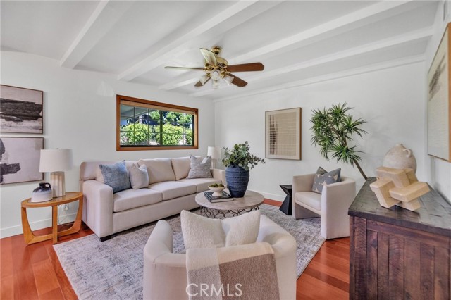 Detail Gallery Image 17 of 56 For 2913 Redwood Ave, Costa Mesa,  CA 92626 - 3 Beds | 2 Baths