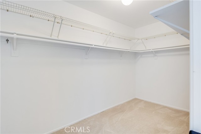 Large Main Bedroom walk-in closet Large Main Bedroom walk-in closet