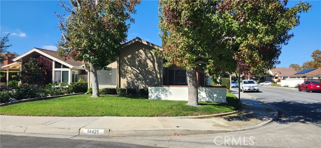 14421 Pinewood Rd, Tustin, CA 92780