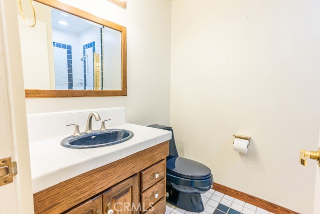 Detail Gallery Image 21 of 66 For 23132 Posada, Valencia,  CA 91354 - 5 Beds | 3 Baths