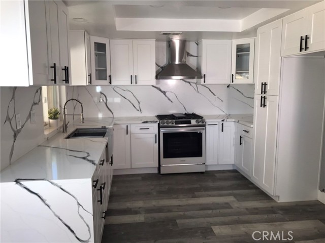 26734 Caravan Cir, Corona CA: https://media.crmls.org/medias/4c8a1728-a363-4c23-b5f4-c1337061ff06.jpg