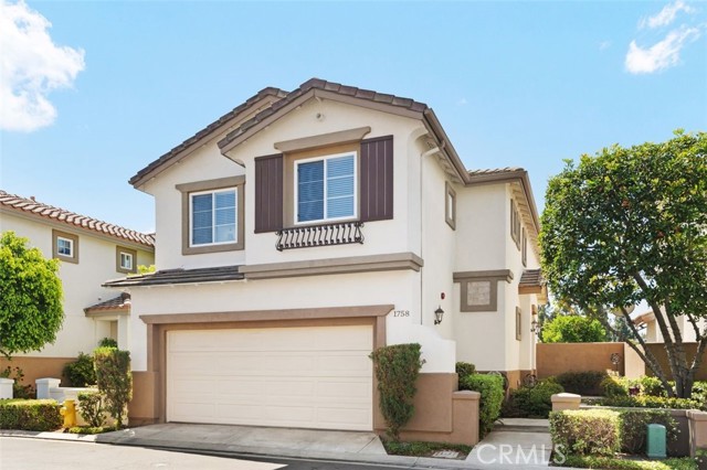 Detail Gallery Image 1 of 1 For 1758 Pierce Ln, Placentia,  CA 92870 - 4 Beds | 2/1 Baths