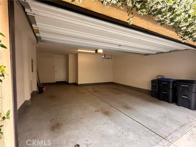 Detail Gallery Image 40 of 69 For 27 Soho, Irvine,  CA 92612 - 3 Beds | 3 Baths