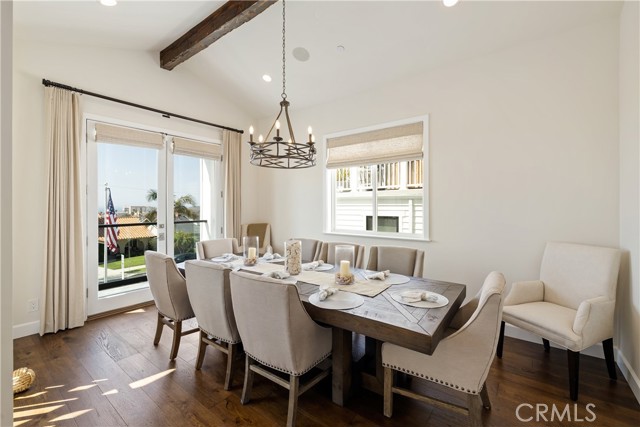 550 Helberta Avenue, Redondo Beach, California 90277, 5 Bedrooms Bedrooms, ,3 BathroomsBathrooms,Residential,Sold,Helberta,SB21204332