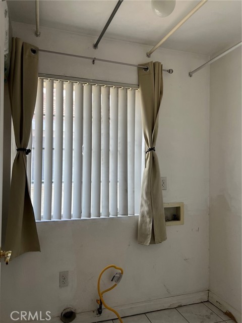 Detail Gallery Image 7 of 17 For 2988 Allgeyer Ave, El Monte,  CA 91732 - 3 Beds | 2 Baths