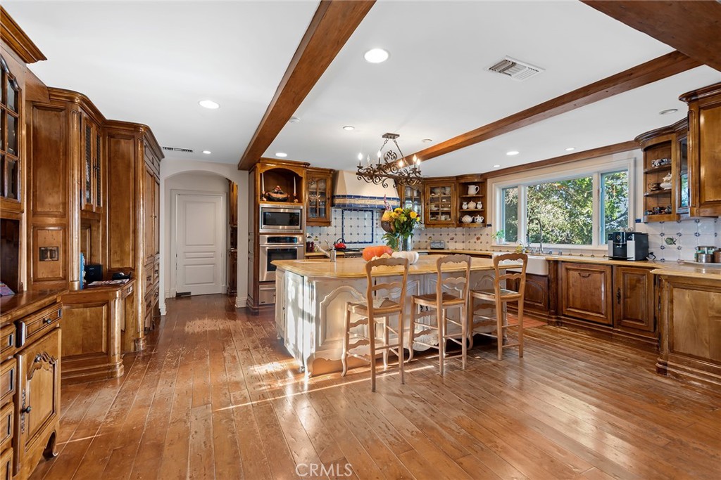 MLS #SR26170823 image #8