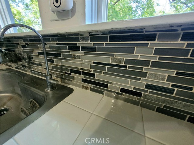 Detail Gallery Image 13 of 22 For 1948 K St, Merced,  CA 95340 - 3 Beds | 2 Baths