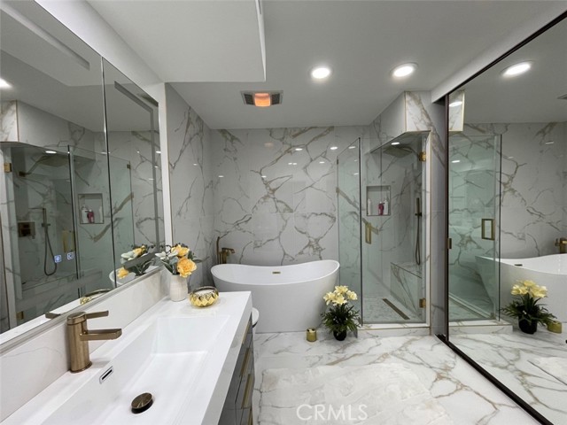 Detail Gallery Image 24 of 37 For 5305 White Oak Ave #F,  Encino,  CA 91316 - 2 Beds | 3 Baths