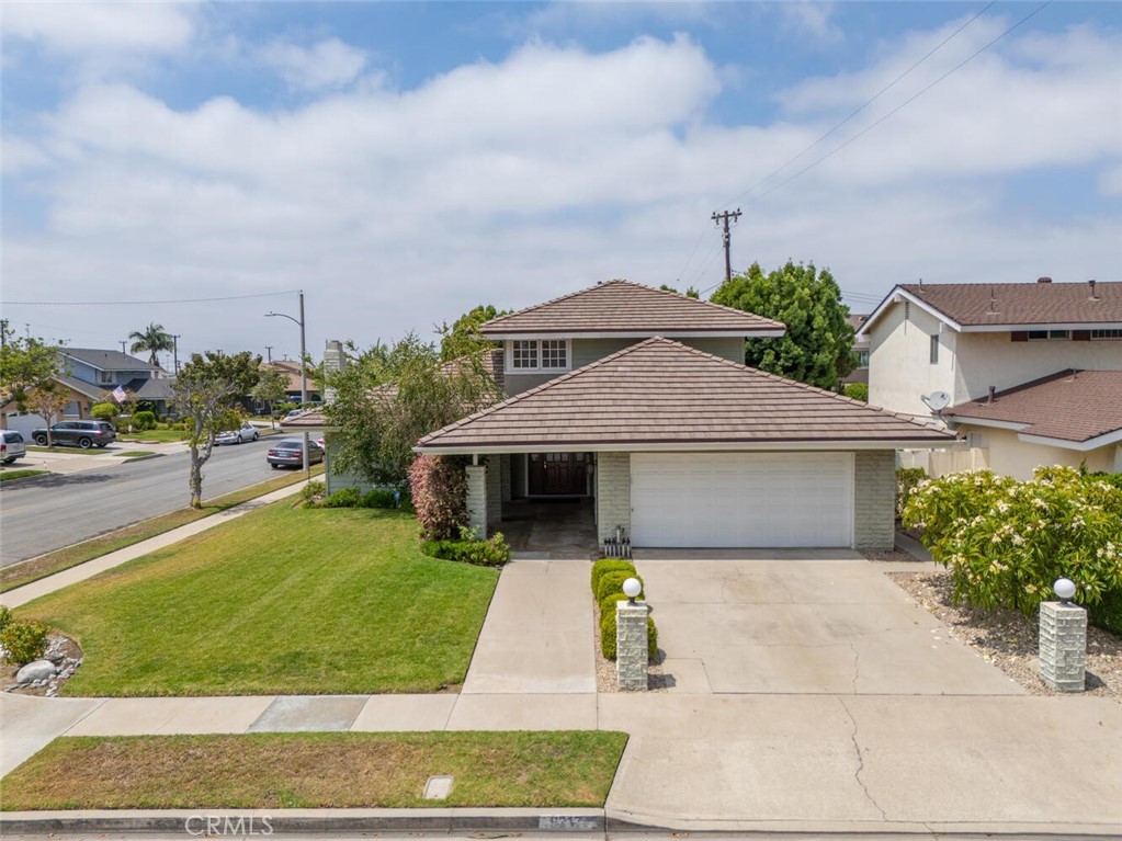 9217 Christopher Street