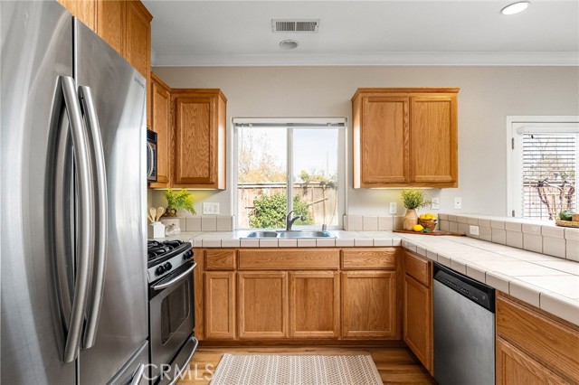 Detail Gallery Image 10 of 40 For 5 Marci Way, Chico,  CA 95973 - 3 Beds | 2 Baths