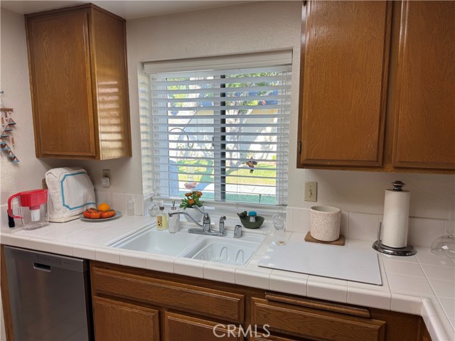 Detail Gallery Image 9 of 39 For 13210 Avenida Santa Tecla 707a,  La Mirada,  CA 90638 - 3 Beds | 2 Baths