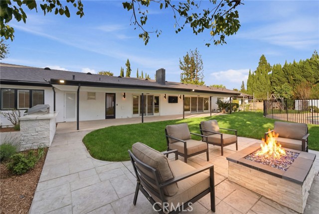 Detail Gallery Image 32 of 48 For 19510 Merridy, Northridge,  CA 91324 - 6 Beds | 6/1 Baths