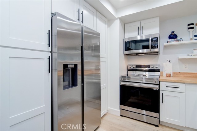 Detail Gallery Image 11 of 20 For 8633 Portola Ct 16h,  Huntington Beach,  CA 92646 - 1 Beds | 1 Baths