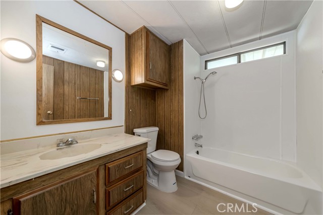 Detail Gallery Image 9 of 22 For 12101 Dale Ave #99,  Stanton,  CA 90680 - 2 Beds | 2 Baths