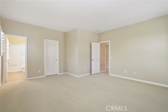 27 Antique Rose, Irvine CA: https://media.crmls.org/medias/4c9163e0-5f22-4b93-8edf-8ec454e7aed2.jpg