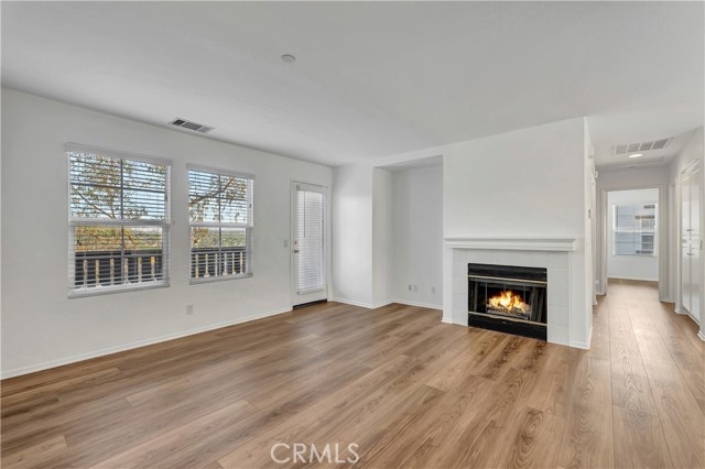 Detail Gallery Image 3 of 28 For 40 Three Vines Ct, Ladera Ranch,  CA 92694 - 2 Beds | 2 Baths