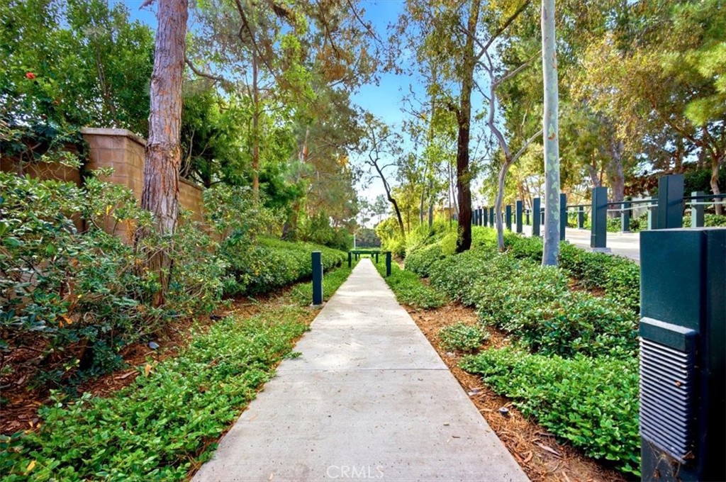 MLS #OC25258887 image #22