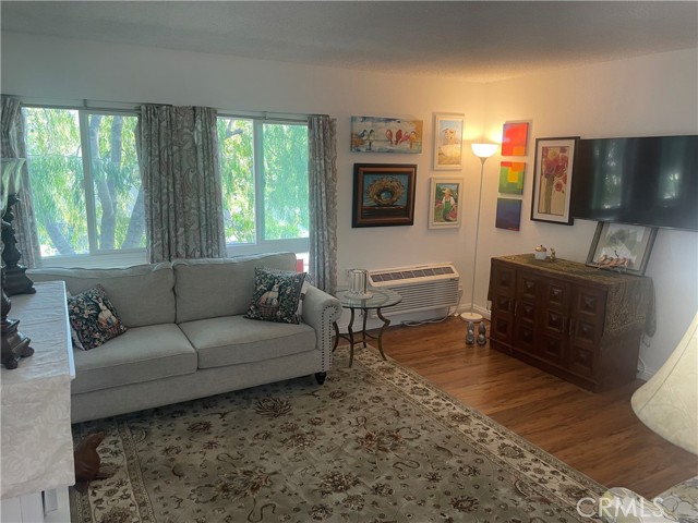 Detail Gallery Image 24 of 59 For 2189 via Mariposa East #Q,  Laguna Woods,  CA 92637 - 2 Beds | 1 Baths