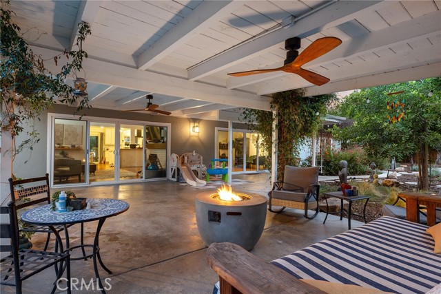 4835 Almidor Avenue, Woodland Hills CA: https://media.crmls.org/medias/4c9681a6-a1a5-49b5-bc71-9e5811218bc3.jpg