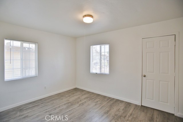 531 W 61st Street, Los Angeles CA: https://media.crmls.org/medias/4c974fbd-b1b7-44bc-8f95-c4085c86aa45.jpg