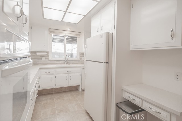 Detail Gallery Image 10 of 30 For 1880 St John Rd Mut 15, 33b, Seal Beach,  CA 90740 - 2 Beds | 1 Baths