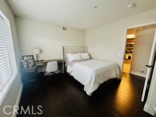 7543 W Liberty Parkway, Fontana CA: https://media.crmls.org/medias/4c980ff2-26ca-46bd-b71d-30e7b909d0ca.jpg