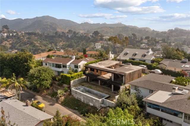 Detail Gallery Image 8 of 29 For 2453 Creston Way, Los Angeles,  CA 90068 - 5 Beds | 3/1 Baths