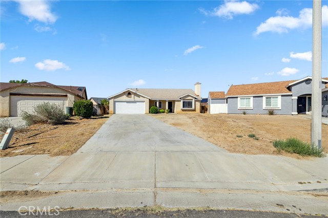 3112 Echo Drive, Rosamond CA: https://media.crmls.org/medias/4c992068-02bd-4803-a1fd-031047f7780e.jpg