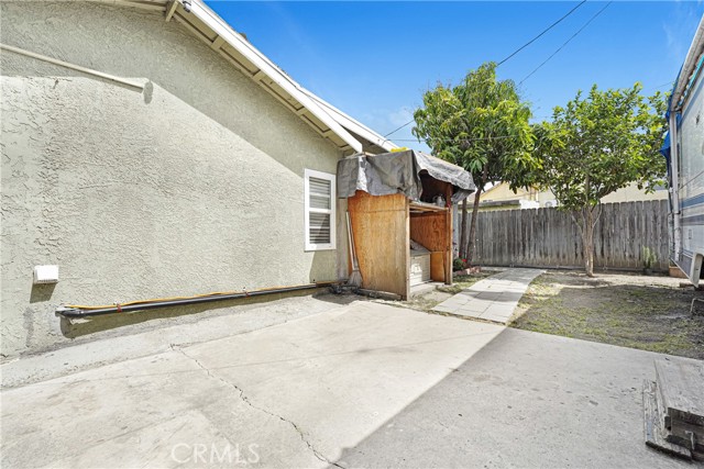 Detail Gallery Image 22 of 33 For 810 E 87th, Los Angeles,  CA 90002 - 4 Beds | 2 Baths