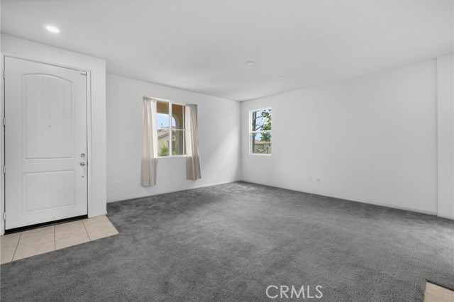 Detail Gallery Image 10 of 22 For 2017 Juniper Ln, Colton,  CA 92324 - 3 Beds | 2/1 Baths