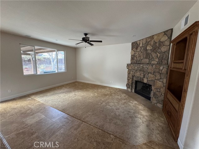 42477 Via Serrano, Murrieta CA: https://media.crmls.org/medias/4c9cc197-656c-4bf6-81d1-3c6e98b25216.jpg