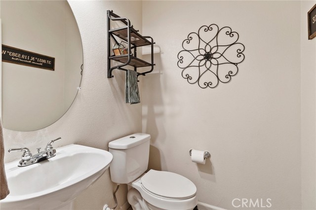 Detail Gallery Image 10 of 48 For 4062 St Tropez Ct, Merced,  CA 95348 - 4 Beds | 2/1 Baths