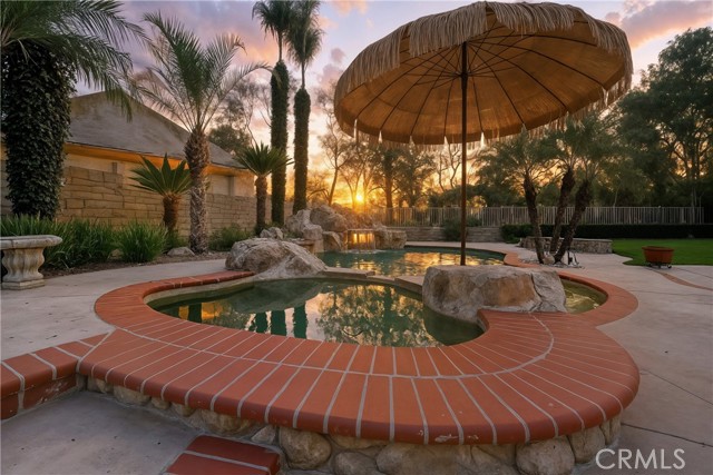 3581 Hillsdale Ranch Road, Chino Hills CA: https://media.crmls.org/medias/4c9d568f-0c50-4e87-a0ec-f77ca08be9d7.jpg