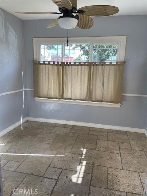 Detail Gallery Image 2 of 32 For 803 N Glendale Ave, Glendale,  CA 91206 - 4 Beds | 2 Baths