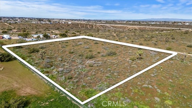 Detail Gallery Image 9 of 10 For 11161 Mesa, Hesperia,  CA 92344 - – Beds | – Baths