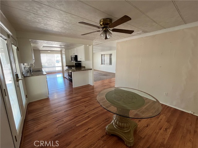 Detail Gallery Image 13 of 49 For 22895 Skylink Dr, Canyon Lake,  CA 92587 - 2 Beds | 2 Baths