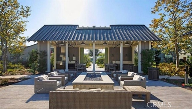 295 Autumn Way, Mission Viejo CA: https://media.crmls.org/medias/4c9f6ee0-49a9-4b62-a8f8-0921a8352d96.jpg