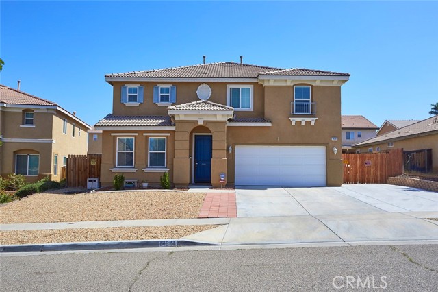 Detail Gallery Image 1 of 38 For 14041 Platinum St, Hesperia,  CA 92344 - 4 Beds | 2 Baths