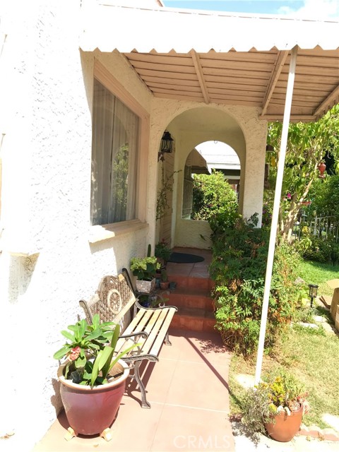 Image 2 for 705 E 75Th St, Los Angeles, CA 90001