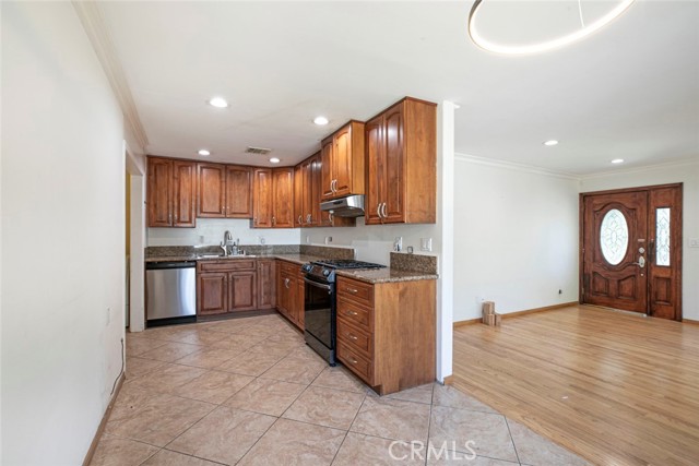 Detail Gallery Image 17 of 37 For 6602 Charlesworth Ave, North Hollywood,  CA 91606 - 3 Beds | 2 Baths